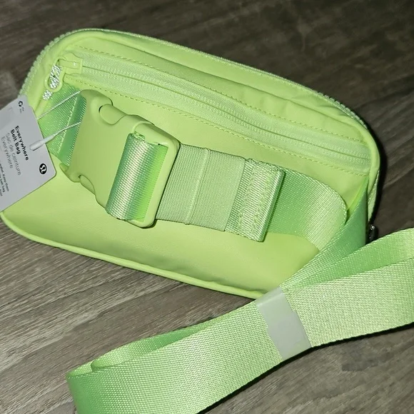 Lululemon Everywhere Belt Bag FADED ZAZ FZAP - Picture 14 of 16